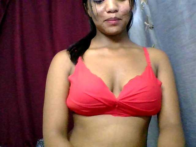 MariahRK's BongaCams show and profile