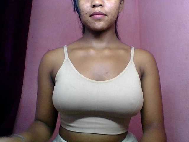 MariahRK's BongaCams show and profile