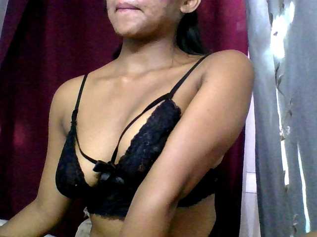 MariahRK's BongaCams show and profile