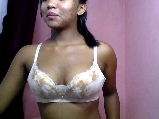 MariahRK's BongaCams show and profile