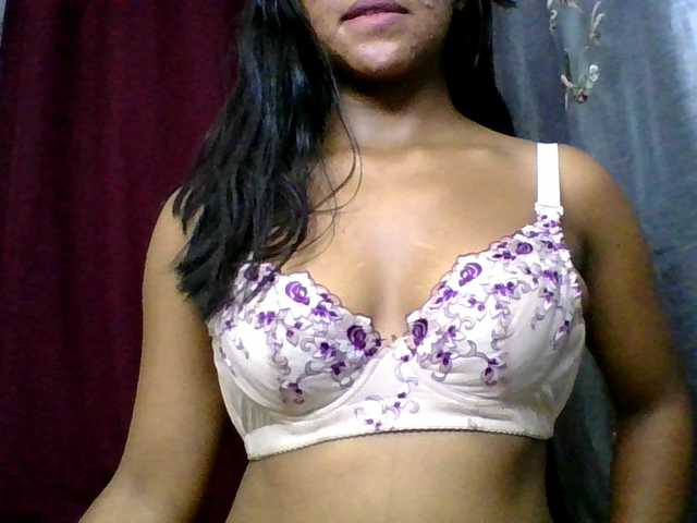 MariahRK's BongaCams show and profile