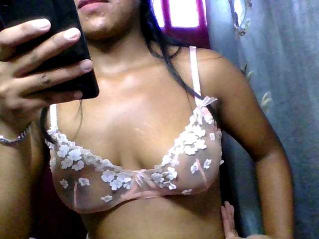 MariahRK Live Cam on BongaCams