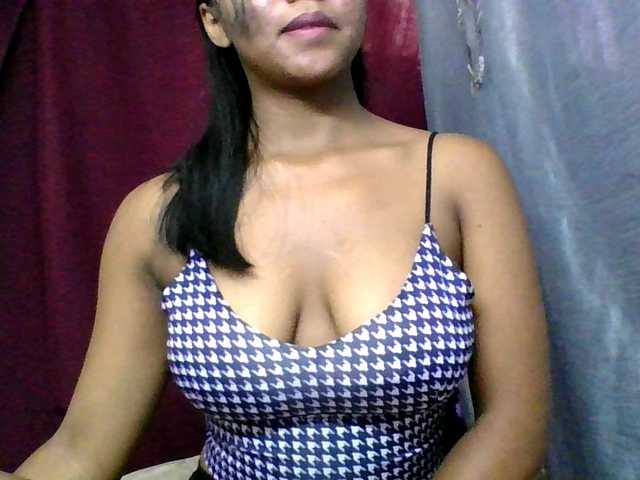 MariahRK's BongaCams show and profile