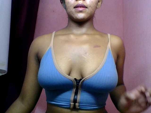 MariahRK's BongaCams show and profile