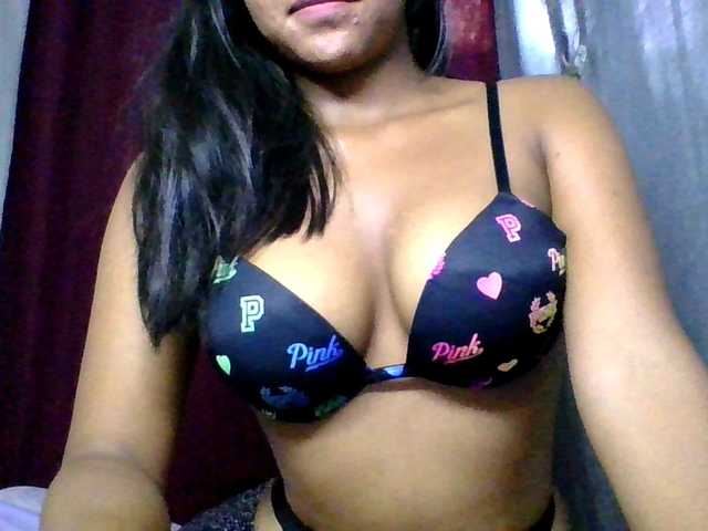 MariahRK's BongaCams show and profile