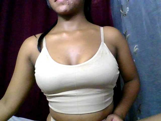 MariahRK's BongaCams show and profile