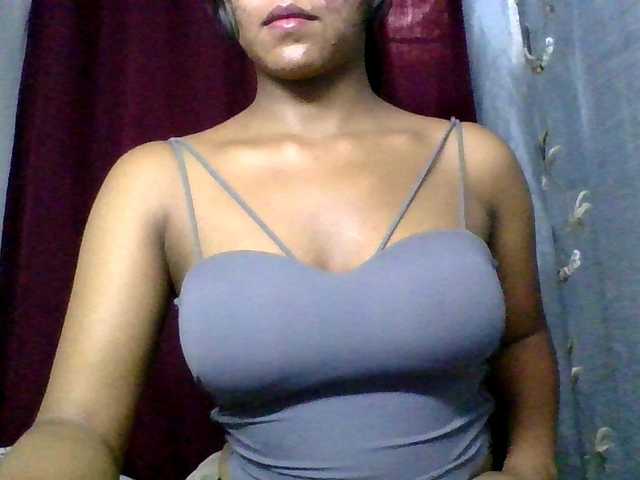 MariahRK's BongaCams show and profile