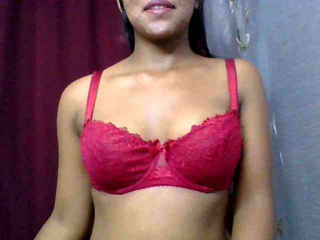 MariahRK Live Webcam on BongaCams