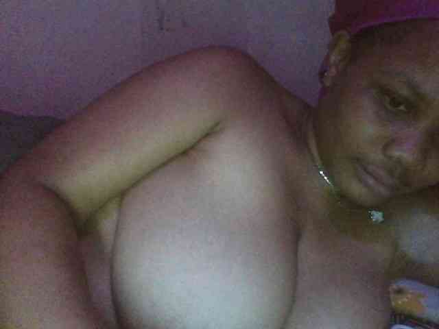 Chocolatecreamy78 webcam