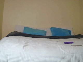 SoniaBella Porn Show