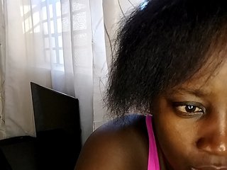 SoniaBella Porn Show