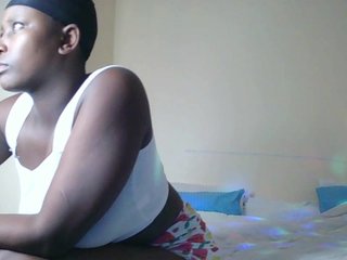 SoniaBella Porn Show