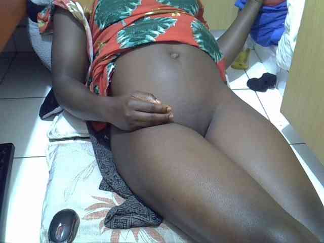 Ebonydora webcam