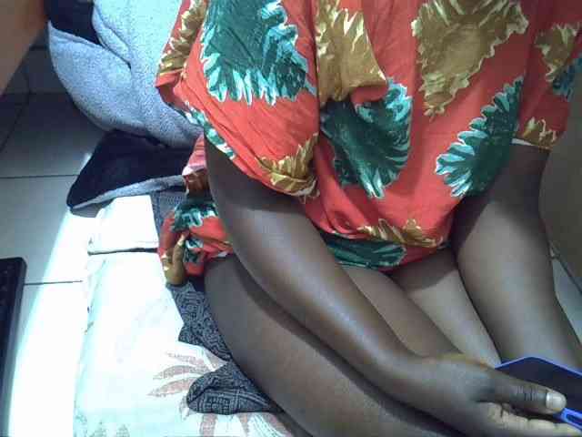 Ebonydora webcam