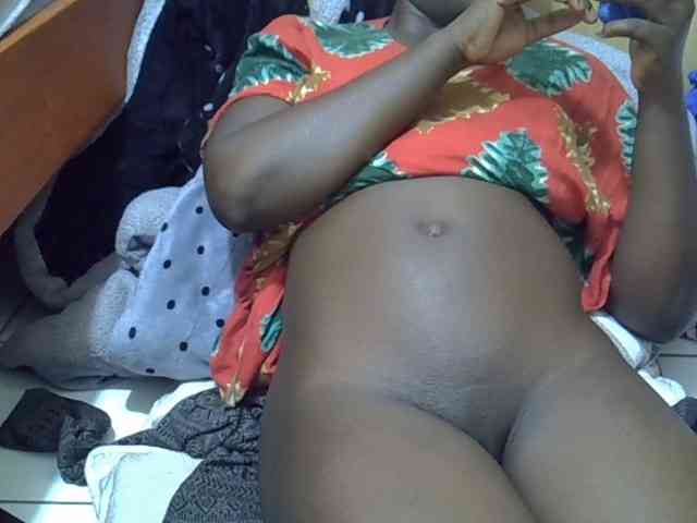 Ebonydora webcam