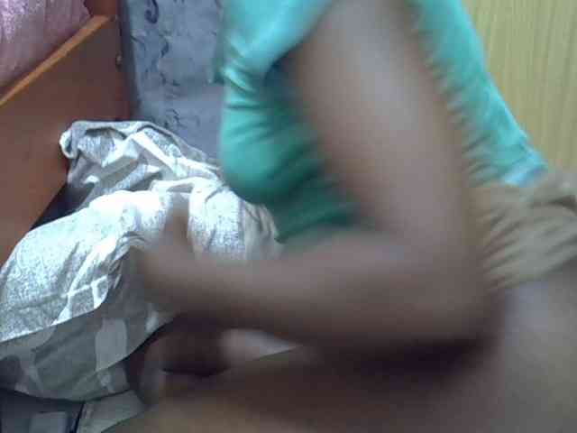 Ebonydora Live Webcam on BongaCams