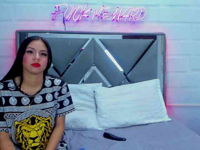 TeenLustLive- webcam