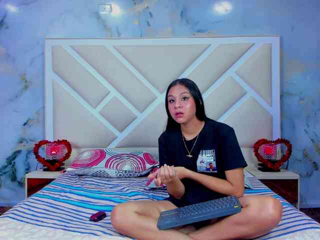 TeenLustLive- webcam