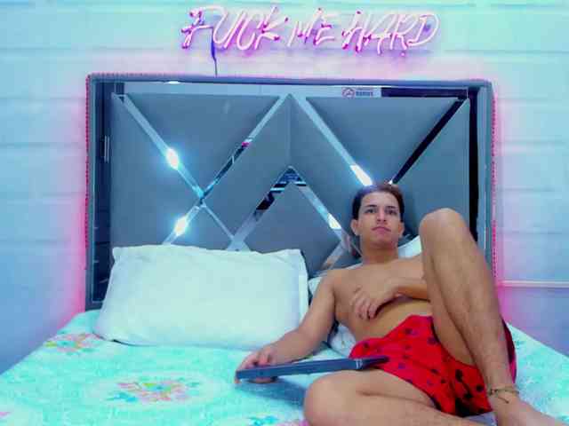 TeenLustLive- webcam