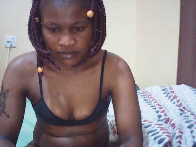 Queen Ivy (Queenivy)