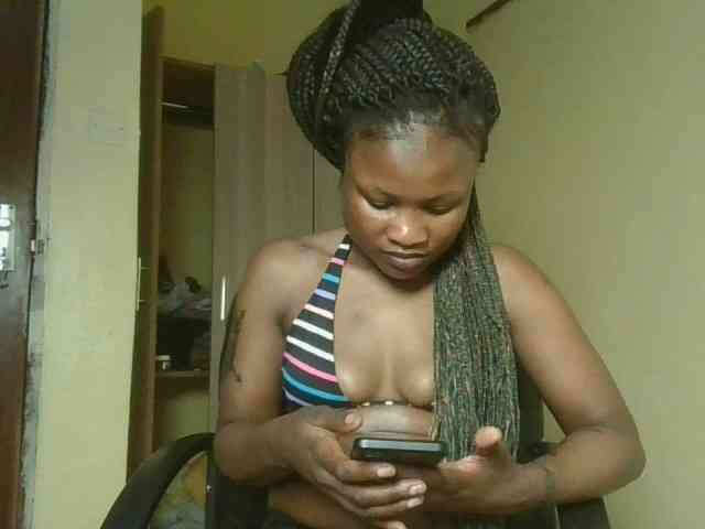 queenivy webcam