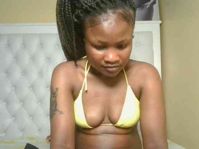queenivy webcam