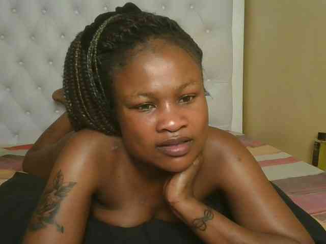 queenivy webcam