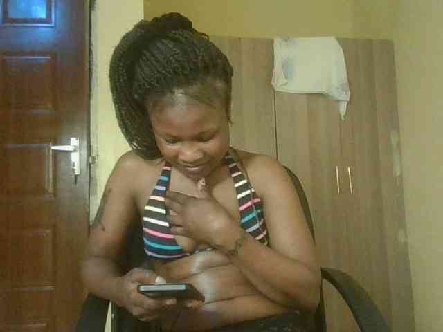 queenivy webcam