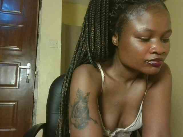 queenivy webcam