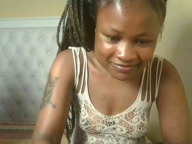 queenivy webcam
