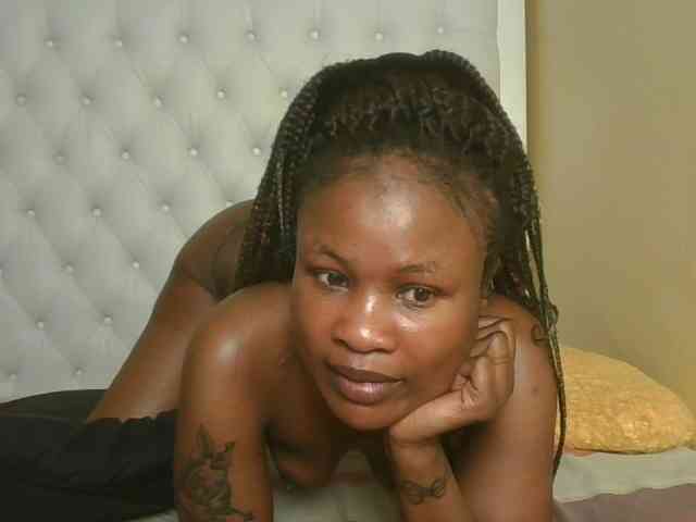 queenivy webcam