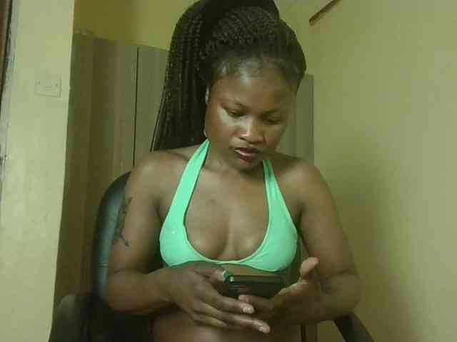 queenivy webcam