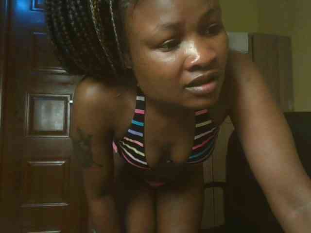 queenivy webcam