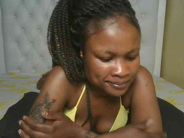 queenivy webcam
