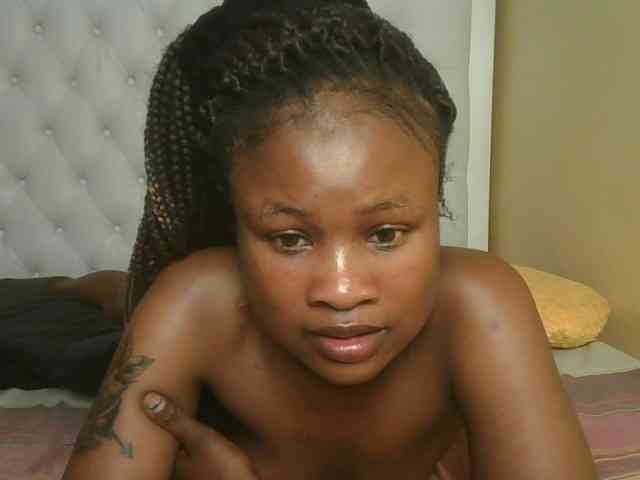 queenivy webcam