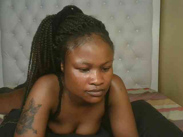 queenivy webcam