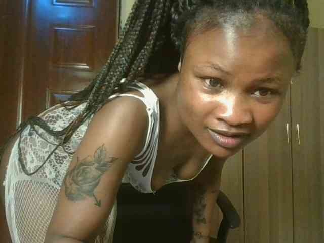 queenivy webcam