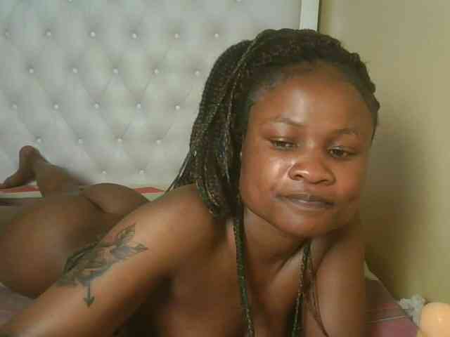 queenivy webcam
