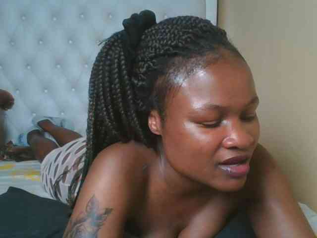 queenivy webcam