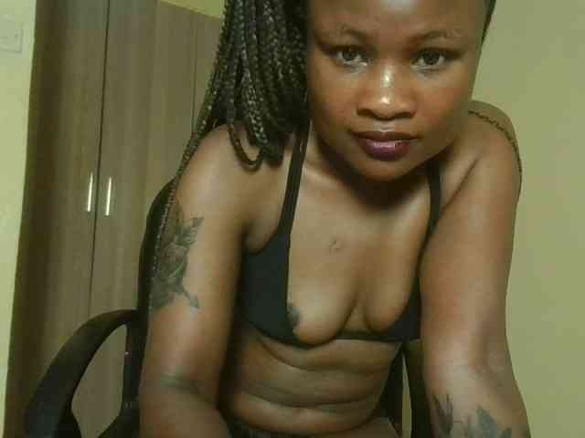 queenivy webcam
