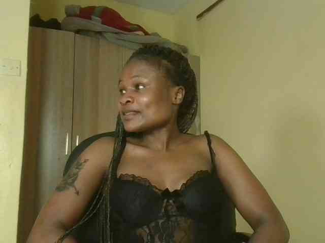 queenivy webcam