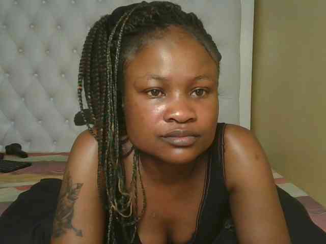 queenivy webcam