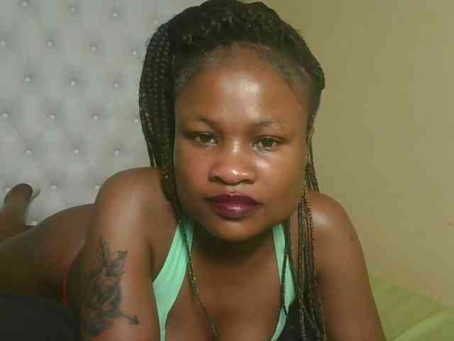 queenivy webcam