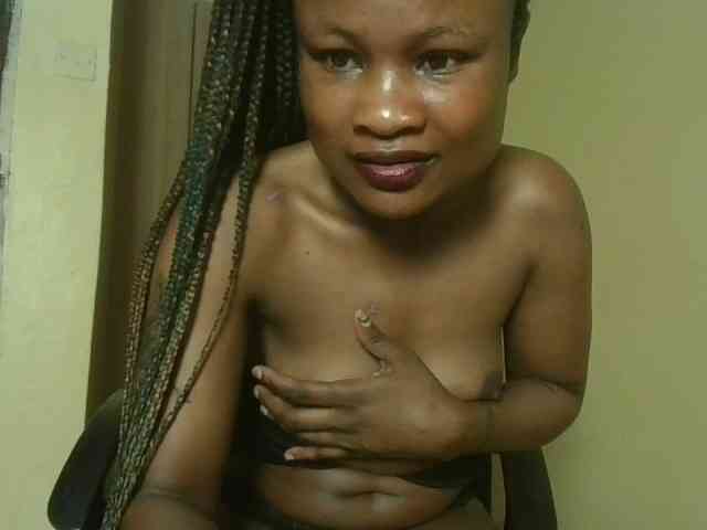 queenivy webcam