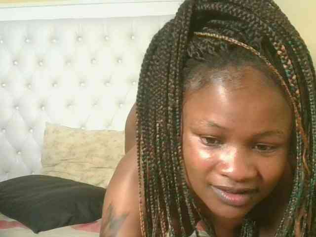 queenivy webcam