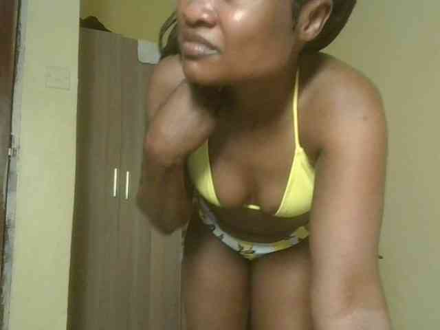 queenivy webcam