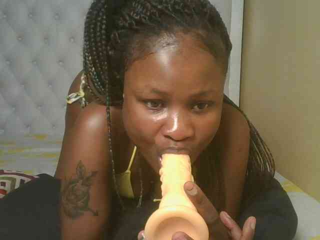 queenivy webcam