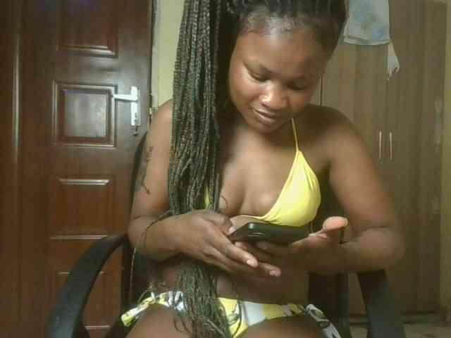 queenivy webcam