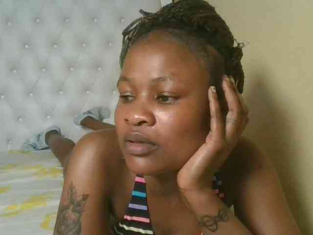 queenivy webcam