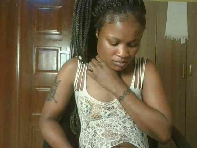 queenivy webcam